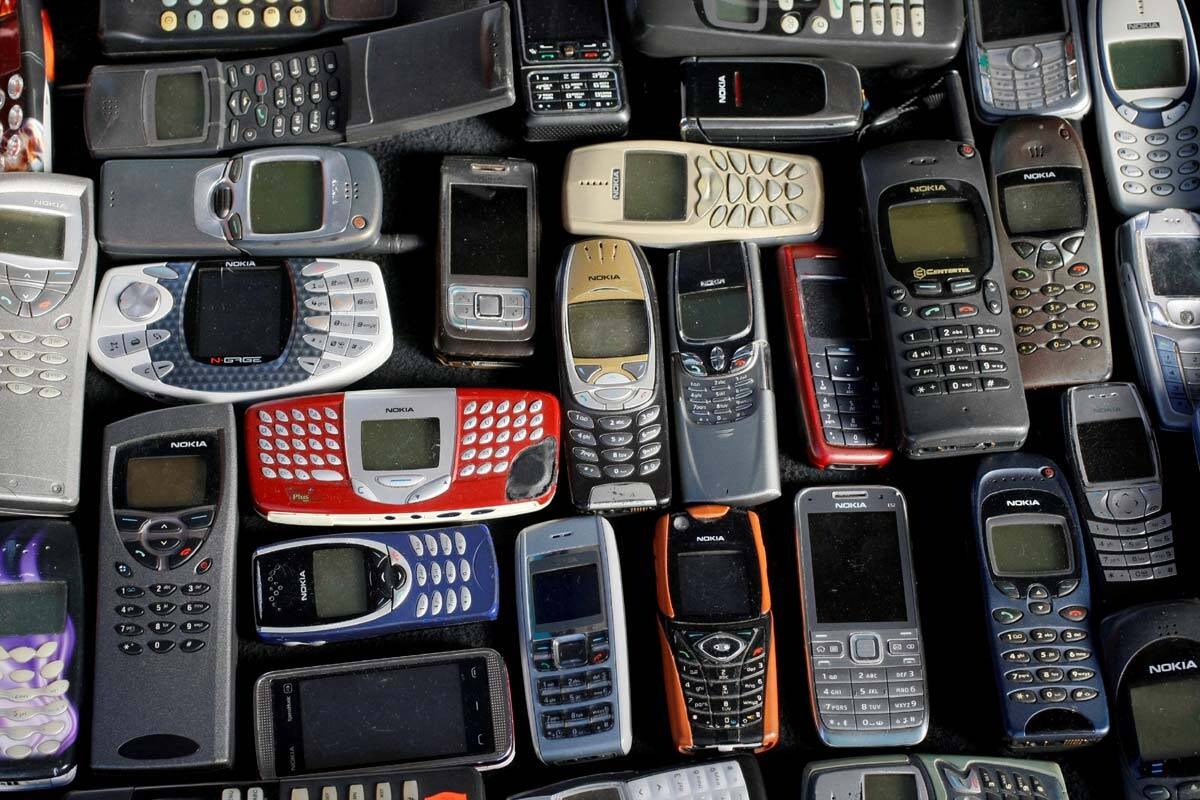 Những chiếc điện thoại sử dụng công nghệ 2G