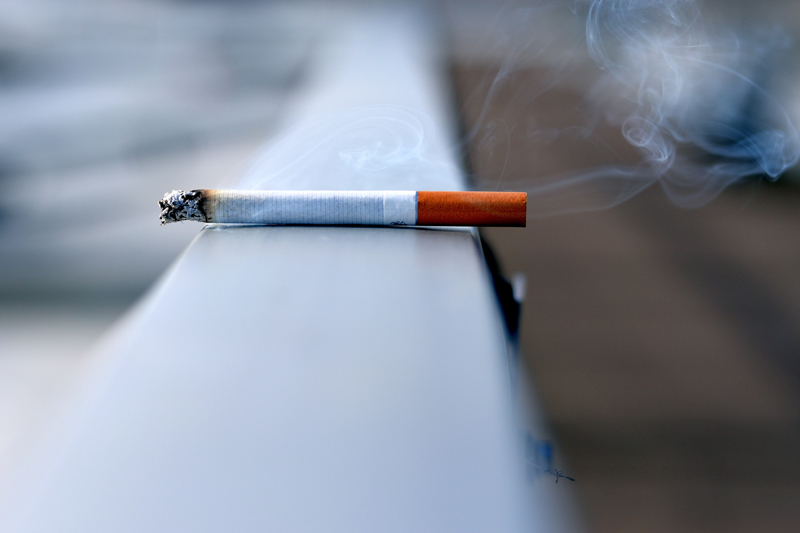Thuốc lá điện tử và thuốc lá truyền thống cái nào gây hại cho sức khỏe hơn?