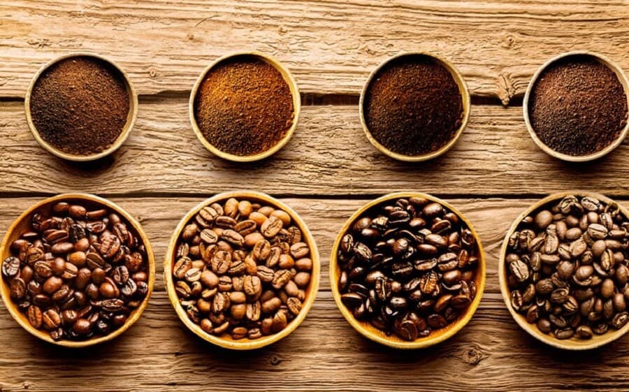 Cà phê rang nhẹ có nhiều caffeine hơn cà phê rang đậm