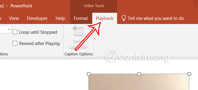 Playback video trong slide PowerPoint