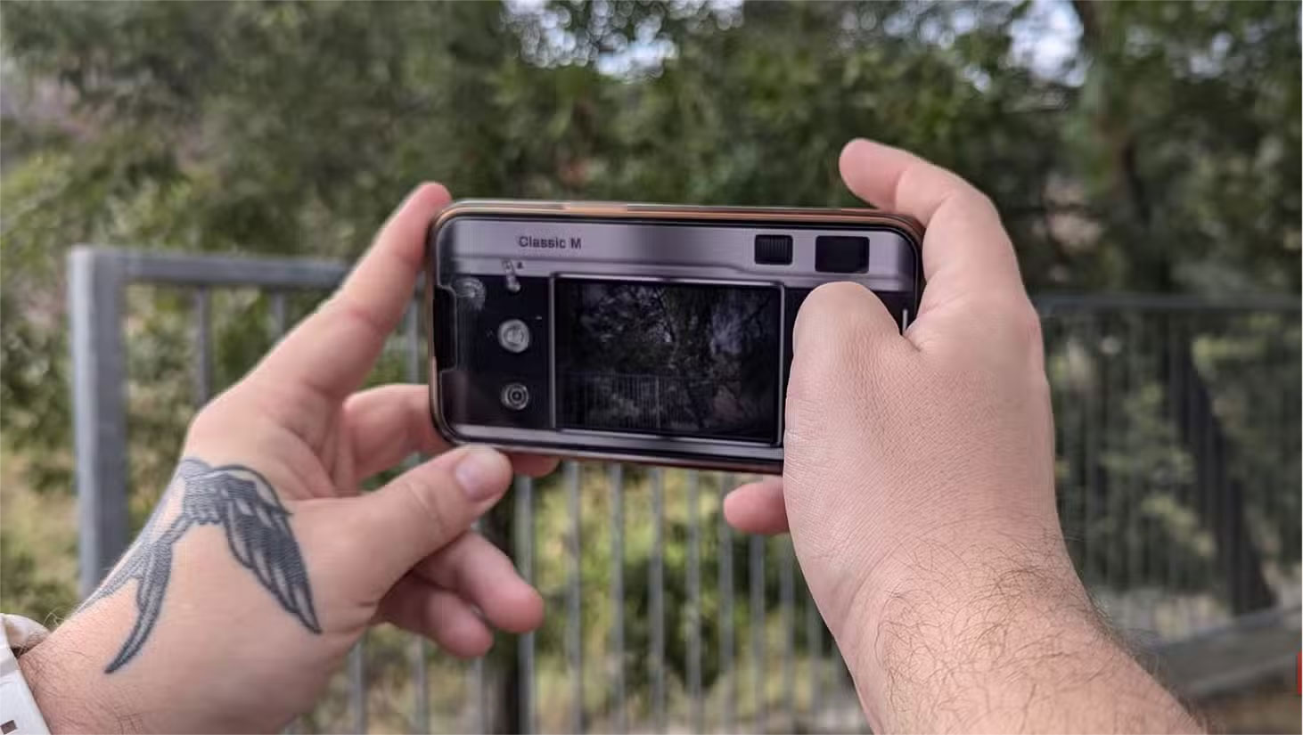 Ứng dụng OldRoll trên iPhone